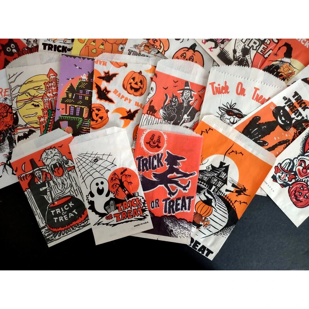 Lot Of 23 Different Vintage Halloween Candy Treat Bags Witches Black Cats Ghosts